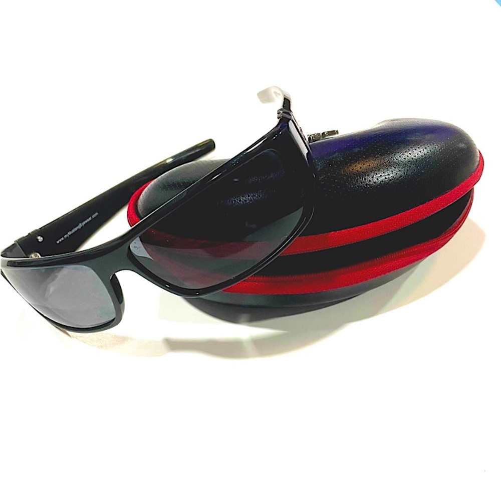 Very rare & unique vintage Ford mustang polarized sunglasses & case
